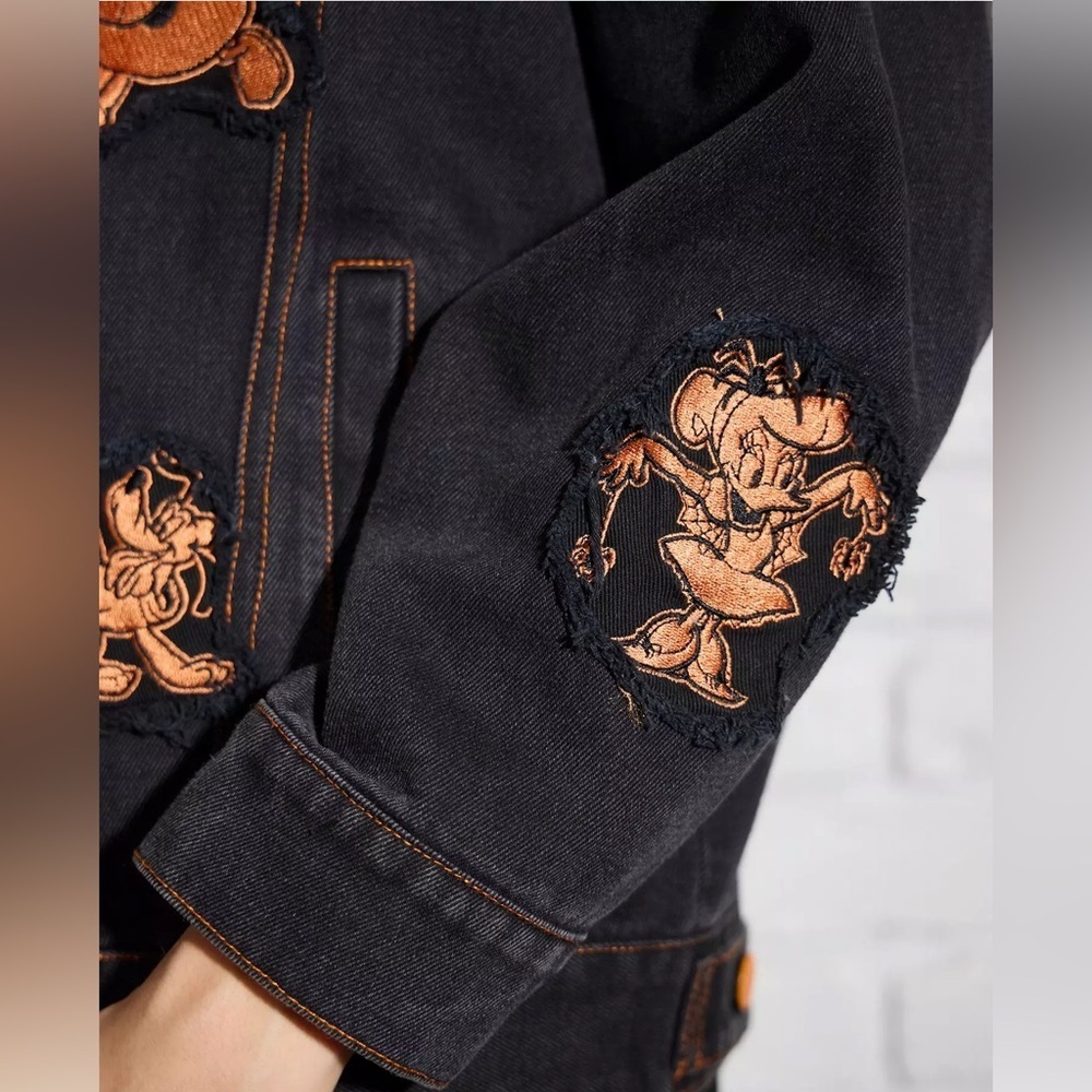 Disney Mickey Mouse & Friends Halloween Hooded Denim Jacket size 2XL - Picture 5 of 6